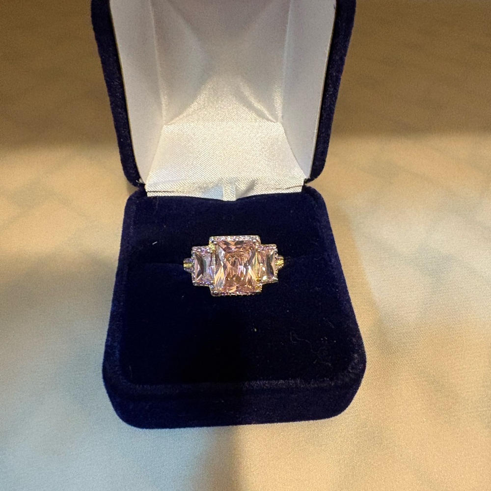 Savvy Cie Jewels Pink and Gold Ring